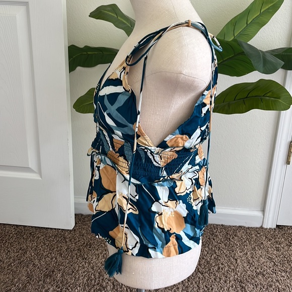 NWT ROXY Tassel Tie Up Ruffle Tank Floral Hibiscus Top Y2K Vintage 2000s Style - Picture 2 of 6